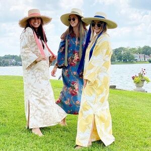 Sarah Bray Bermuda Blue Linen Floral Maxi Open Caftan L/XL